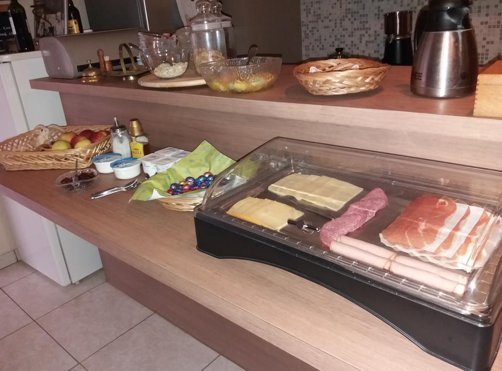 Bed and Breakfast De Aventurijn Римст Экстерьер фото